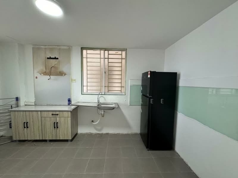 Kondominium untuk Disewa di D'Piazza - Carine Lee - Kitchen - PropertyGuru.com.my