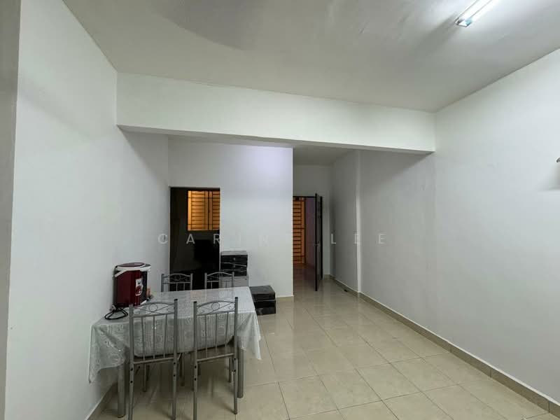 Kondominium untuk Disewa di D'Piazza - Carine Lee - Dining Room - PropertyGuru.com.my