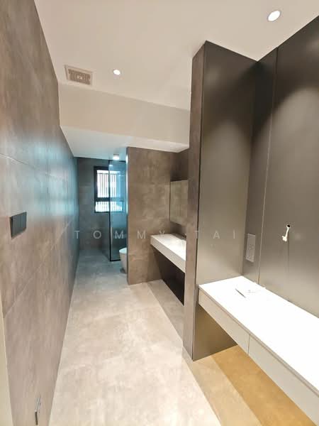 2-storey Terraced House for Sale in Taman Perling (Perling) - Tommy Tai - Bathroom - PropertyGuru.com.my