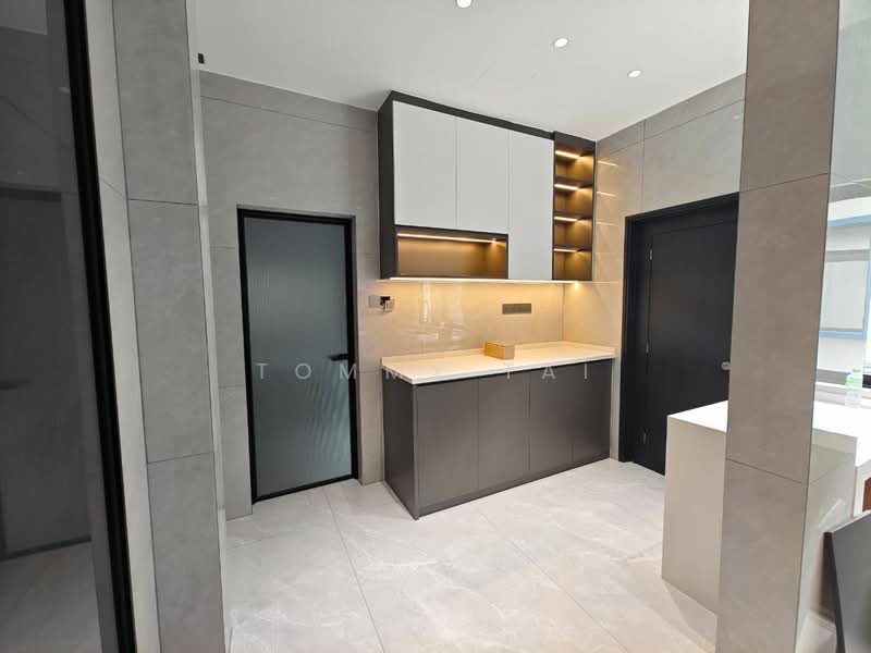 2-storey Terraced House for Sale in Taman Perling (Perling) - Tommy Tai - Kitchen - PropertyGuru.com.my