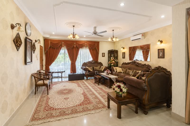 Bungalow for Sale in Seksyen 2 (Shah Alam) - Mohd Adryzam - Living Room - PropertyGuru.com.my