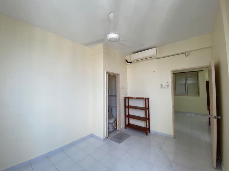 Pangsapuri untuk Disewa di Kingfisher Series - Jeff Tan - Interior - PropertyGuru.com.my