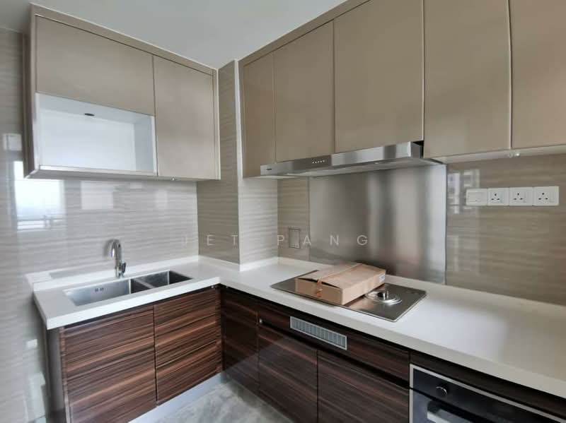 Service Residence for Sale at R&F Princess Cove Phase 1 - Jet Pang - Kitchen - PropertyGuru.com.my