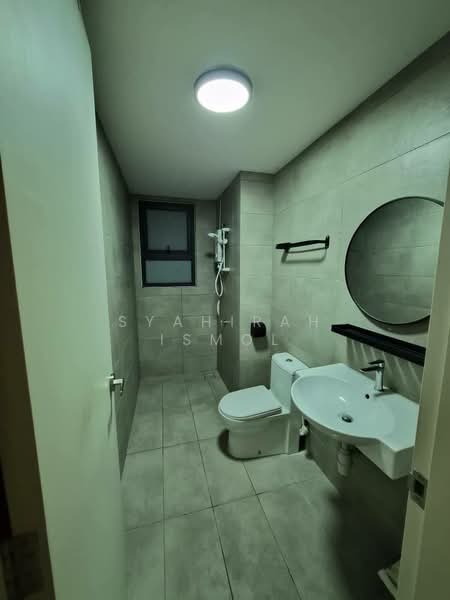 Servis Apartment untuk Disewa di Savio @ Riana Dutamas - Syahirah Ismol - Bathroom - PropertyGuru.com.my