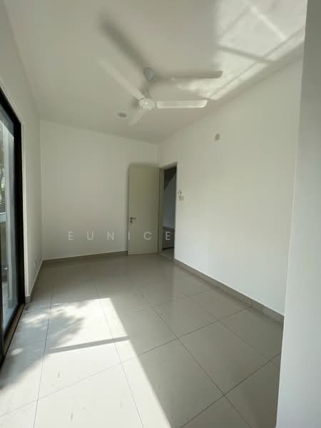 Rumah Teres untuk Disewa di Alam Damai (Cheras) - Eunice Tay - PropertyGuru.com.my