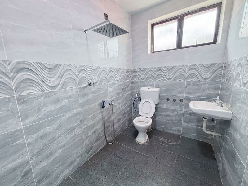 Rumah Berkembar untuk Dijual di Johor Bahru (Johor) - Helen Mok - Bathroom - PropertyGuru.com.my