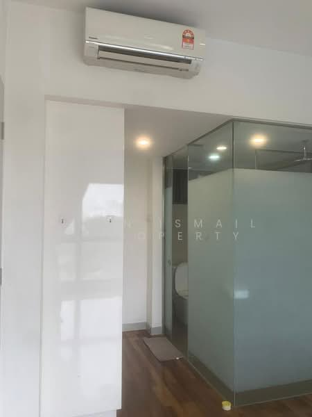 Kondominium untuk Dijual di Bora Residences - Azlan Ismail aiproperty - Bathroom - PropertyGuru.com.my