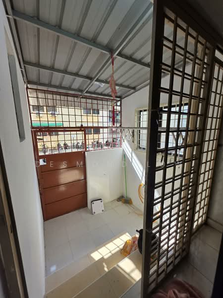 Untuk Disewa - Medan Angsana (Farlim 2)
