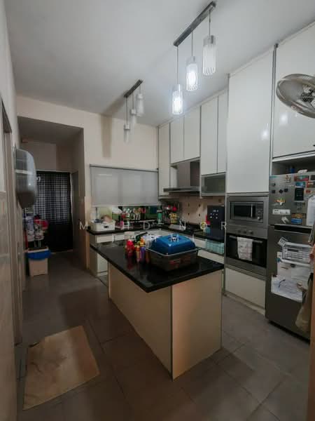 Rumah Teres 2 Tingkat untuk Dijual di Alam Sari (Bangi) - Mohd Nor Fahmi - Kitchen - PropertyGuru.com.my