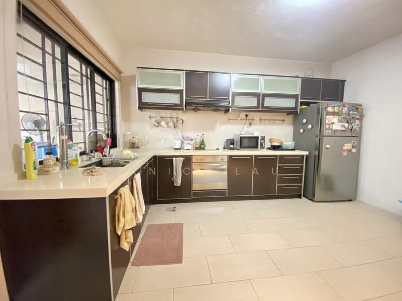 2-storey Terraced House for Rent in Taman Bukit Desa (Taman Desa) - Janice Lau - Kitchen - PropertyGuru.com.my