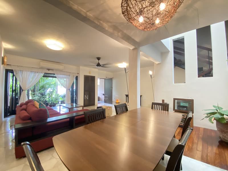 2-storey Terraced House for Rent in Taman Bukit Desa (Taman Desa) - Janice Lau - Living Room - PropertyGuru.com.my