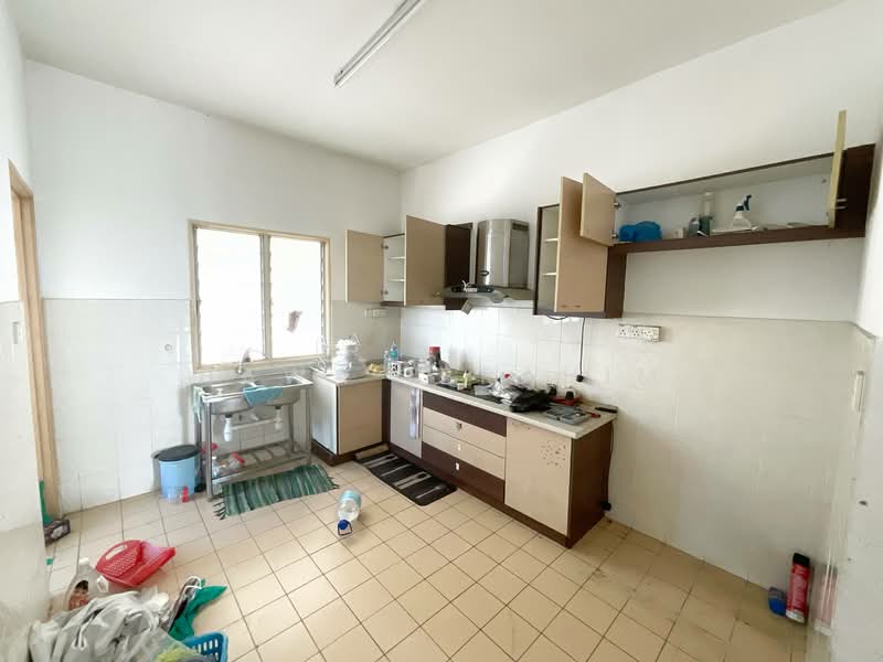 Apartment for Sale at Sri Ixora Apartment - Hawa Ibrahim - Kitchen - PropertyGuru.com.my