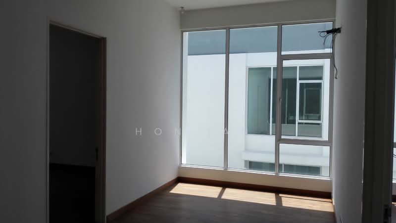 Semi-Detached House for Sale in Taman Damai Utama (Bandar Kinrara) - Hon Ian - PropertyGuru.com.my