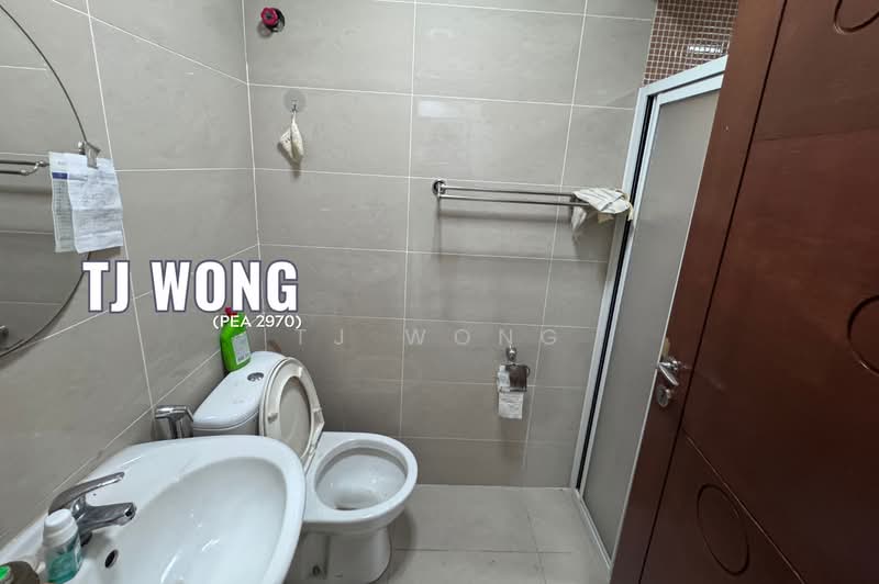 Terraced House for Sale in Golden Hill Garden (Kota Kinabalu) - TJ Wong - Bathroom (Grd Floor) - PropertyGuru.com.my
