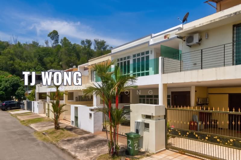 Terraced House for Sale in Golden Hill Garden (Kota Kinabalu) - TJ Wong - Relatively New House in KK - PropertyGuru.com.my