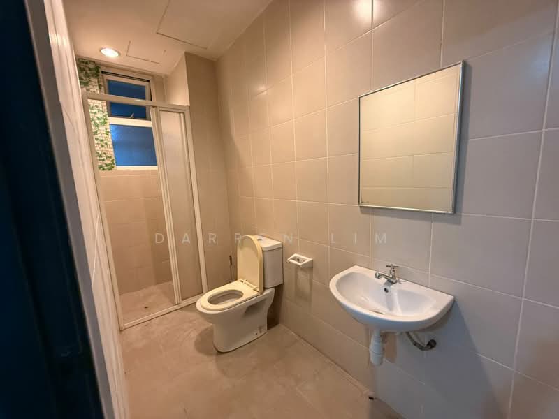 Condominium for Rent at Mutiara Ville - Darren Lim - Bathroom - PropertyGuru.com.my