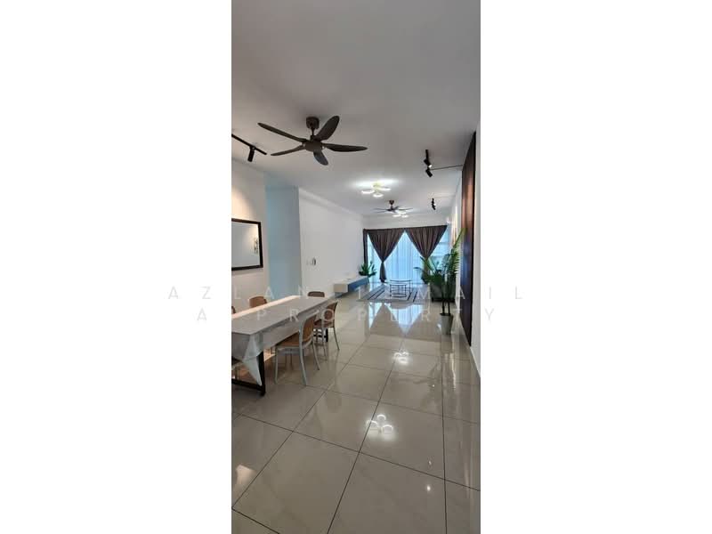 Servis Apartment untuk Dijual di Pinnacle Tower - Azlan Ismail aiproperty - Living Room - PropertyGuru.com.my