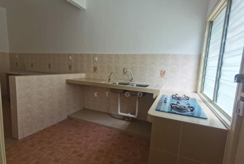 2-storey Terraced House for Sale in Bandar Bukit Puchong 2 (Puchong) - KT Go - Kitchen - PropertyGuru.com.my