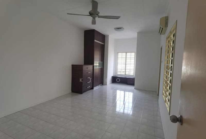 2-storey Terraced House for Sale in Bandar Bukit Puchong 2 (Puchong) - KT Go - Bedroom - PropertyGuru.com.my