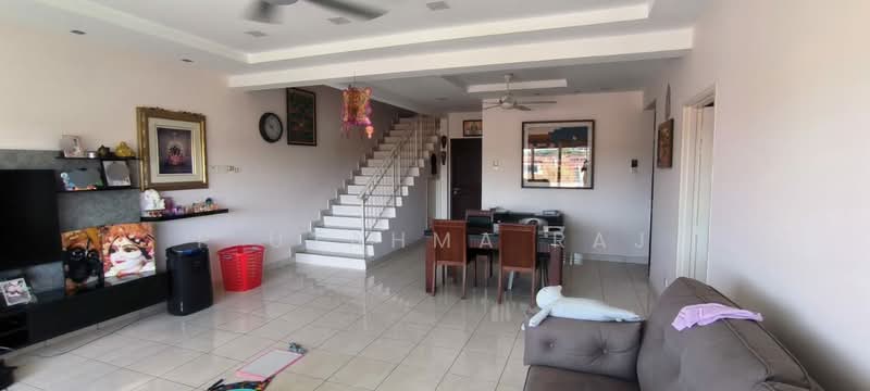 Townhouse for Sale in Kota Kemuning (Shah Alam) - P Utahma Raj - Living Room - PropertyGuru.com.my