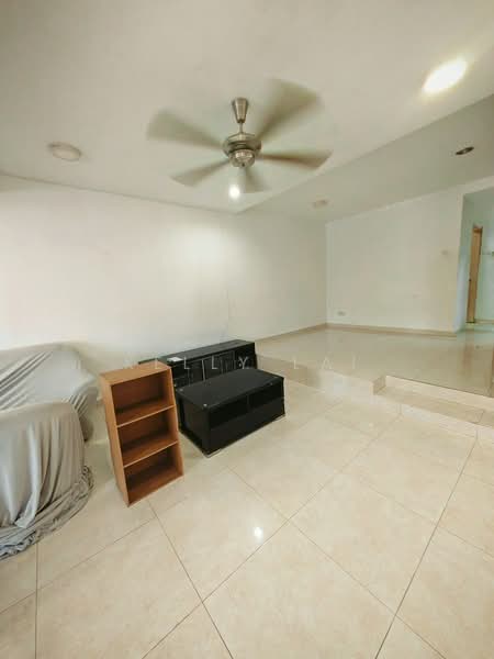 2-storey Terraced House for Sale in Taman Bukit Maluri (Kepong) - Kelly Lai - Living Room - PropertyGuru.com.my