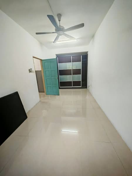 2-storey Terraced House for Sale in Taman Bukit Maluri (Kepong) - Kelly Lai - Interior - PropertyGuru.com.my