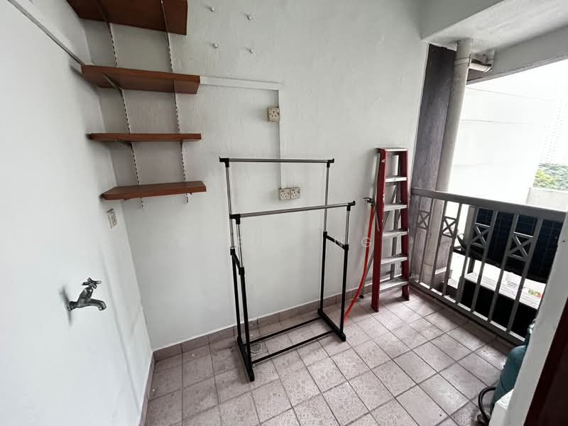Kondominium untuk Dijual di Almaspuri - Amber Ng - Balcony - PropertyGuru.com.my