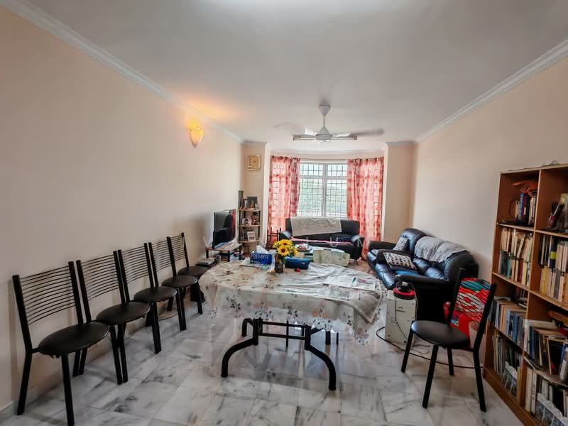 Kondominium untuk Dijual di Endah Regal Condominium - Ivan Lum - Living Room - PropertyGuru.com.my