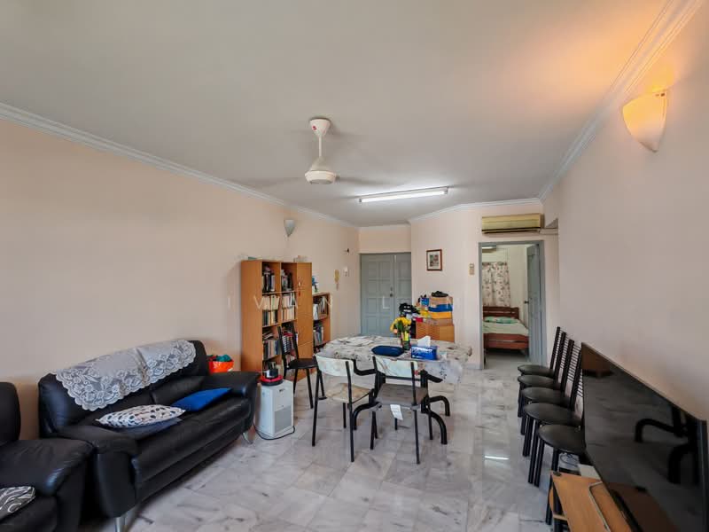 Kondominium untuk Dijual di Endah Regal Condominium - Ivan Lum - Living Room - PropertyGuru.com.my