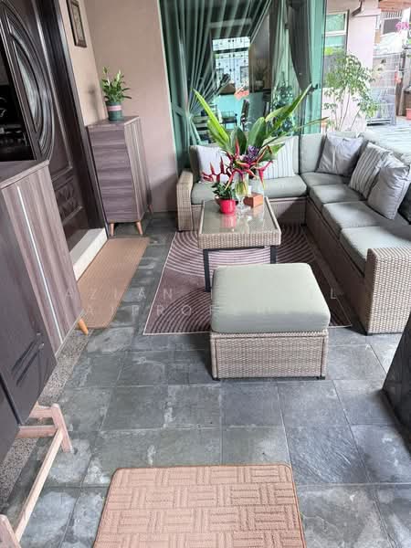 Rumah Teres 3 Tingkat untuk Dijual di Taman Sutera Utama (Skudai) - Azlan Ismail aiproperty - Exterior - PropertyGuru.com.my