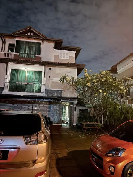 Rumah Teres 3 Tingkat untuk Dijual di Taman Sutera Utama (Skudai) - Azlan Ismail aiproperty - Exterior - PropertyGuru.com.my