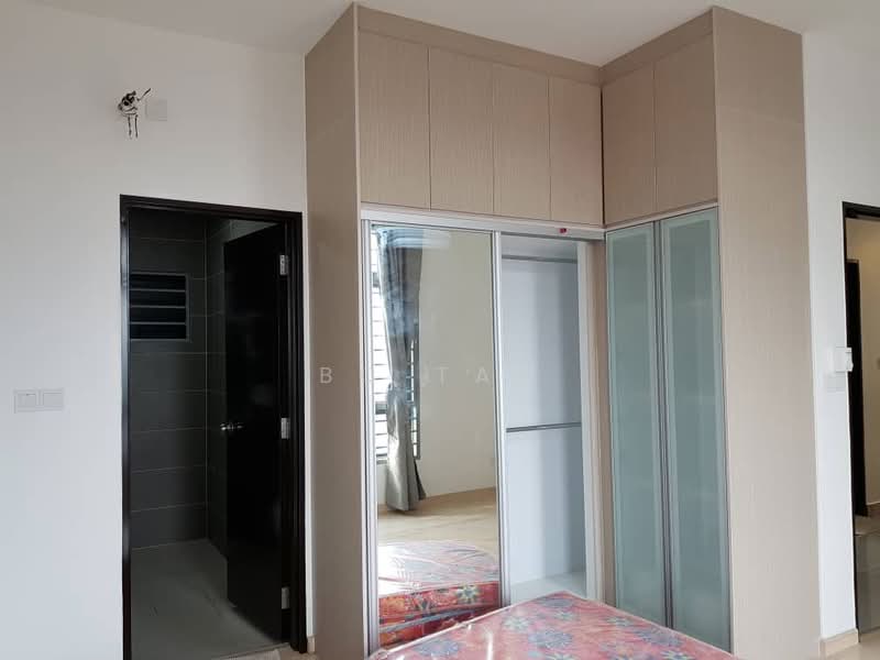 Condominium for Sale at The Henge - BC TAN - Bedroom - PropertyGuru.com.my