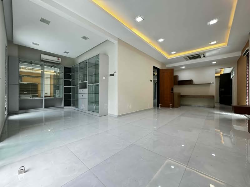 Rumah Berkembar untuk Dijual di Kajang (Selangor) - Jayden Lee - Living Room - PropertyGuru.com.my