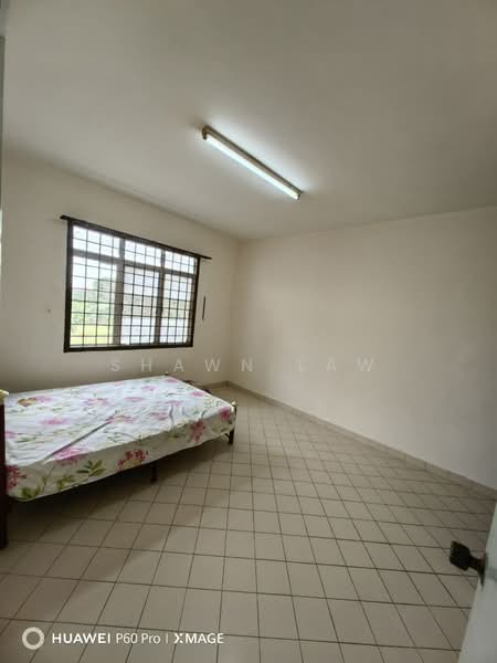 Apartment for Sale at Mon Bisca - Shawn Law - Bedroom - PropertyGuru.com.my