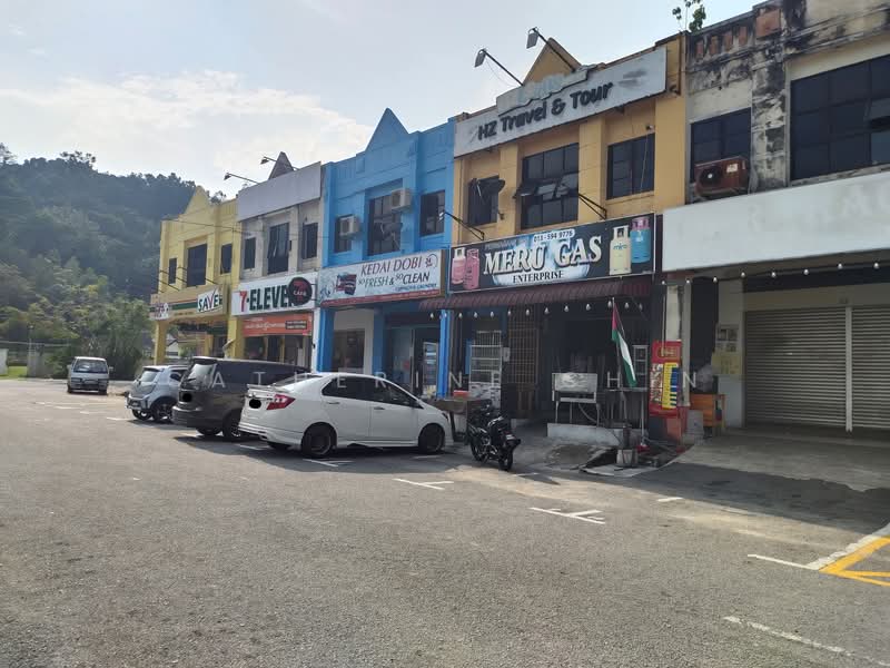 Shop for Sale in Ipoh (Perak) - Catherine Chin - Exterior - PropertyGuru.com.my