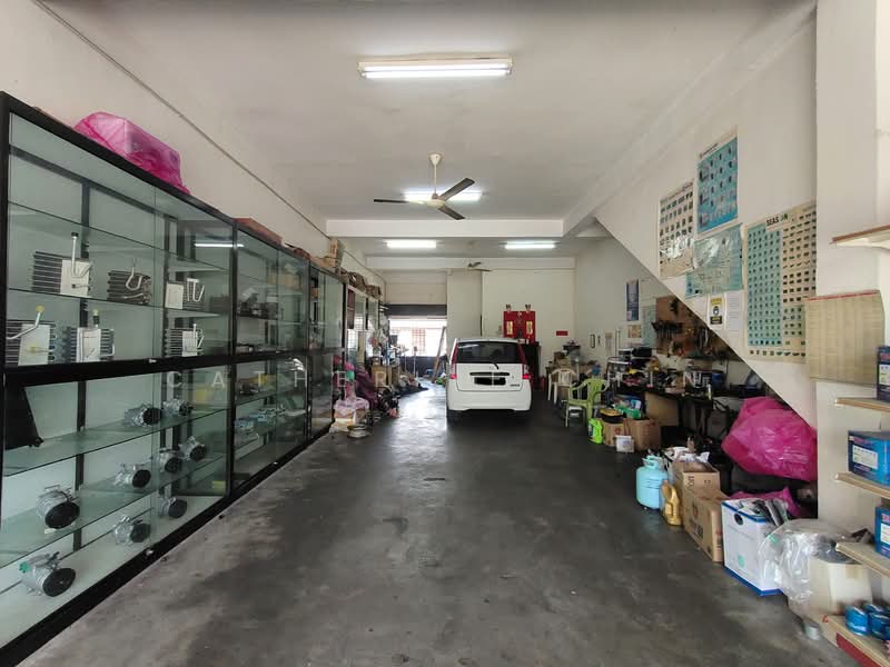 Shop for Sale in Ipoh (Perak) - Catherine Chin - Interior - PropertyGuru.com.my
