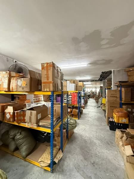 Shop for Sale in Taman Johor Jaya (Johor Bahru) - Wee Howe - Interior - PropertyGuru.com.my