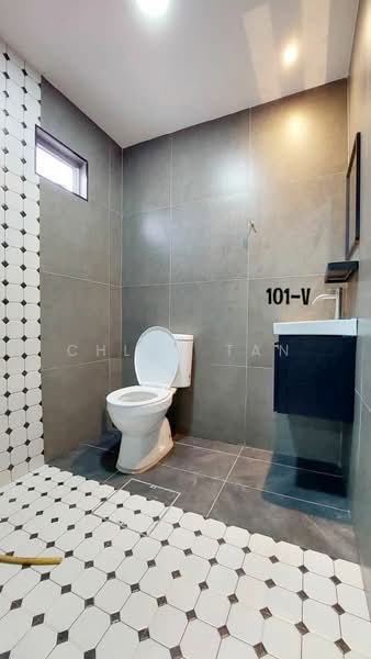 1-storey Terraced House for Sale in Teluk Pulai (Klang) - Chloe Tan - PropertyGuru.com.my