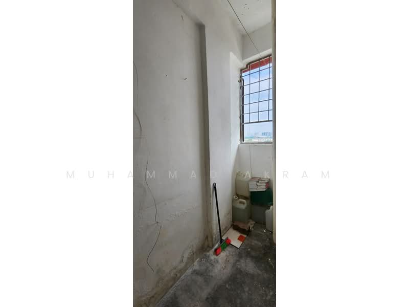 Flat for Sale at Desa Mentari PJS 2 - Muhammad Akram - Interior - PropertyGuru.com.my