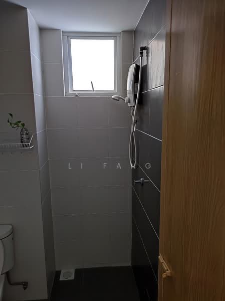 Kondominium untuk Dijual di Mahsuri Square - Li Fang - Bathroom - PropertyGuru.com.my