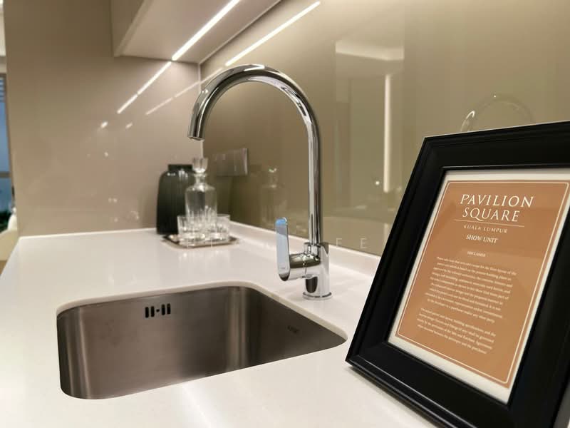 Servis Apartment untuk Dijual di Pavilion Square - Leon Lee - Kitchen - PropertyGuru.com.my