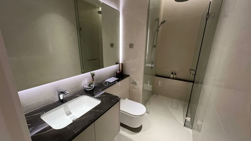 Servis Apartment untuk Dijual di Pavilion Square - Leon Lee - Bathroom - PropertyGuru.com.my