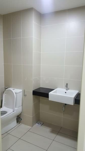 Townhouse for Rent in 16 Sierra (Puchong) - Junbin Low - Bathroom - PropertyGuru.com.my