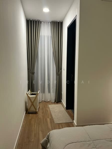 Pangsapuri untuk Disewa di Sunway Velocity TWO - Trevor Chai - Corridor - PropertyGuru.com.my