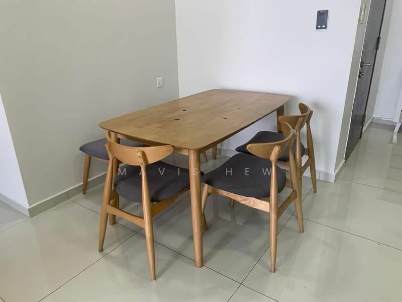Condominium for Rent at Kings Bay @ Country Garden Danga Bay - Mavis Hew - Dining Room - PropertyGuru.com.my