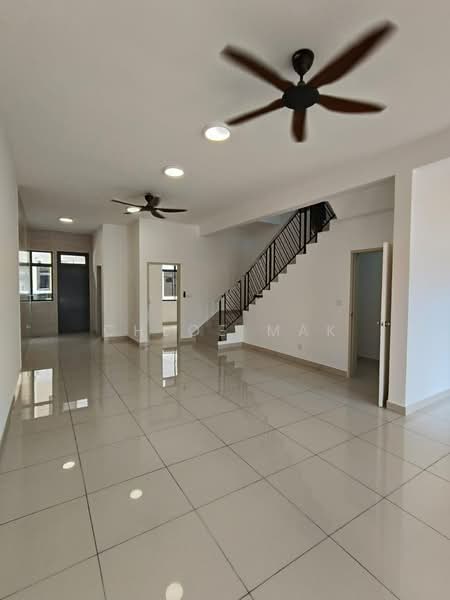 2-storey Terraced House for Rent in Taman Rinting (Masai) - Chloe Mak - Living Room - PropertyGuru.com.my