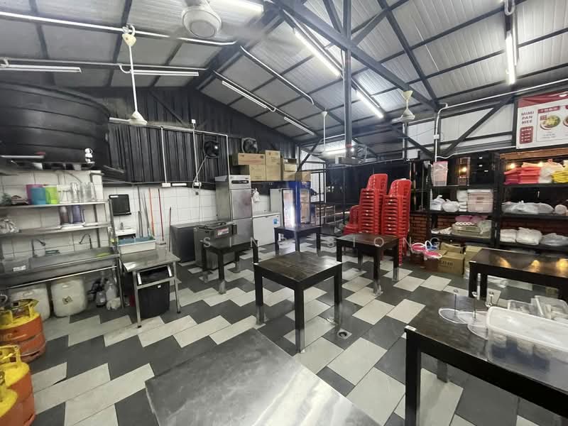 Shop for Rent in Kepong (Kuala Lumpur) - Lee Sing Siong - Interior - PropertyGuru.com.my