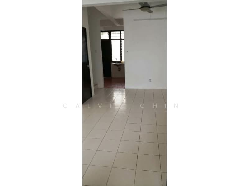 Rumah Teres 2 Tingkat untuk Dijual di Ukay Bistari (Ulu Kelang) - calvin Chin - Living Room - PropertyGuru.com.my