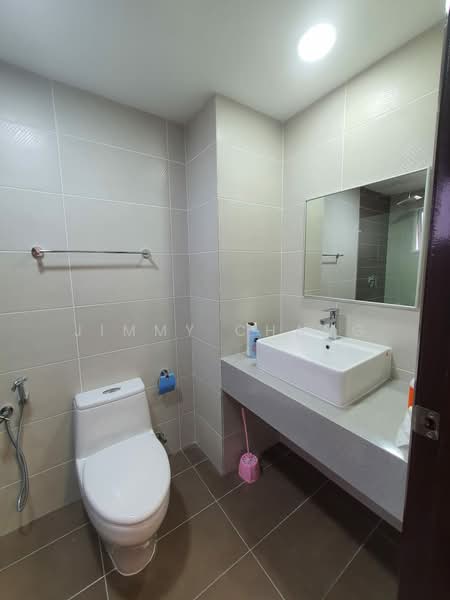 Kondominium untuk Dijual di Paraiso Residence @ The Earth - Jimmy Chang - Bathroom - PropertyGuru.com.my