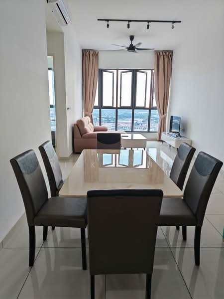 Servis Apartment untuk Disewa di The Cruise Residence - Nick Wong - Living Room - PropertyGuru.com.my